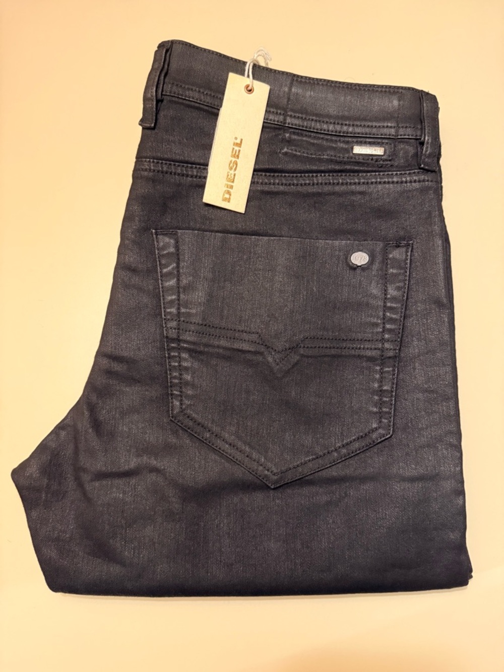 Diesel Men’s Black Slim Jeans(brand new)